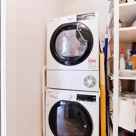 Cathedral - The House Of Travelers 아파트 코모