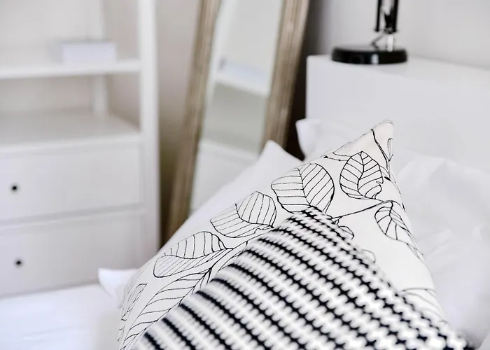 Cathedral - The House Of Travelers 아파트 *