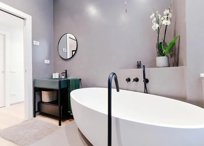 Cathedral - The House Of Travelers 아파트 *