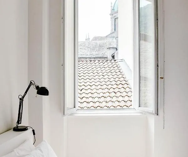 아파트 Cathedral - The House Of Travelers 코모