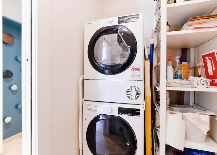 Cathedral - The House Of Travelers 아파트 코모