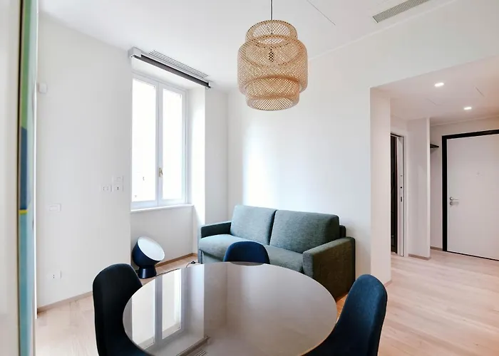 Cathedral - The House Of Travelers 아파트 *