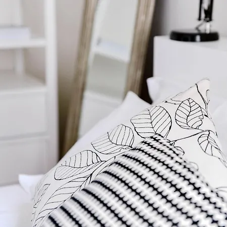 Cathedral - The House Of Travelers Διαμέρισμα *