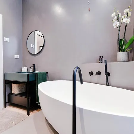 Cathedral - The House Of Travelers アパート *