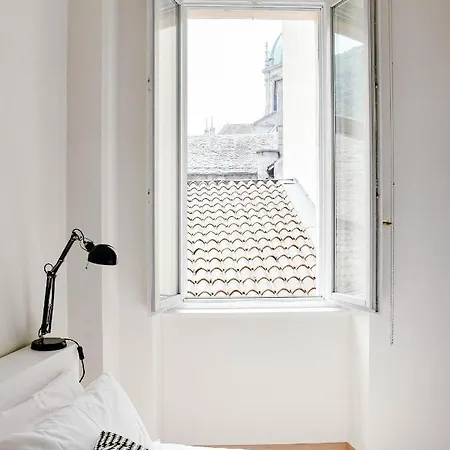 アパート Cathedral - The House Of Travelers コモ