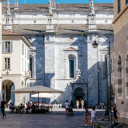 Cathedral - The House Of Travelers アパート *